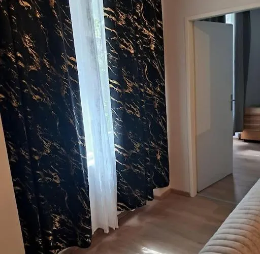 Gesamte In Wien, Oesterreich Apartment